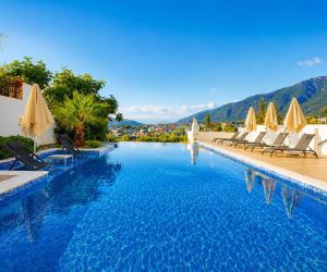 Villa Skylife; Modern Lüksün ve Doğal Güzelliğin Kesişim Noktası