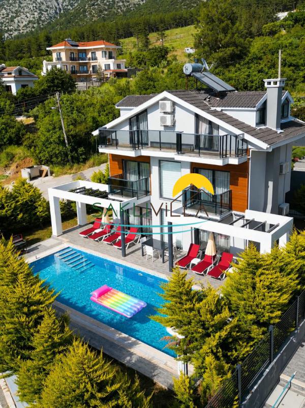 Villa Lazuli Ölüdeniz'de Geniş Bahçeli Kiralık Tatil Villası